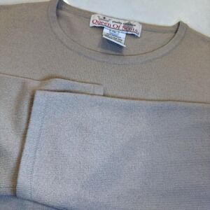 Vtg. Queen Of Scots  100% Cashmere Crewneck Sweater Womens XL Tan Academia